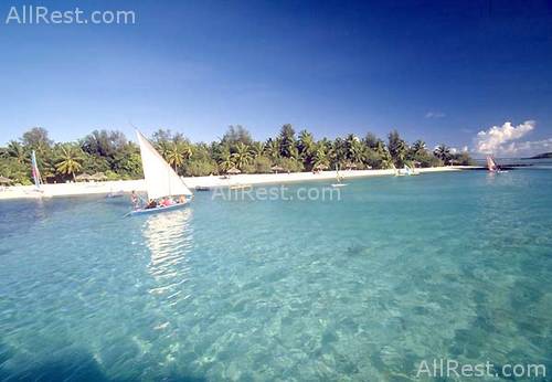 Komandoo Island Resort 12
